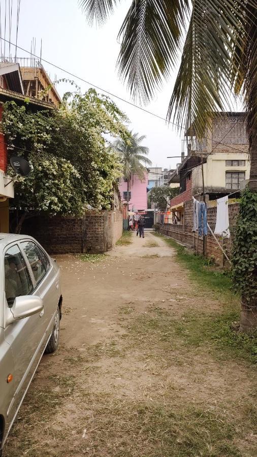 Bastion Home Guwahati Esterno foto